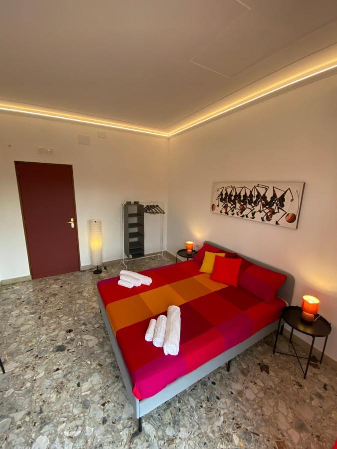 Cutapp Guest House Catania Bagian luar foto