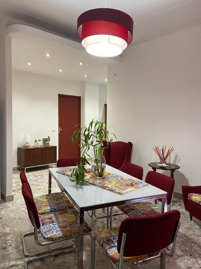 Cutapp Guest House Catania Bagian luar foto