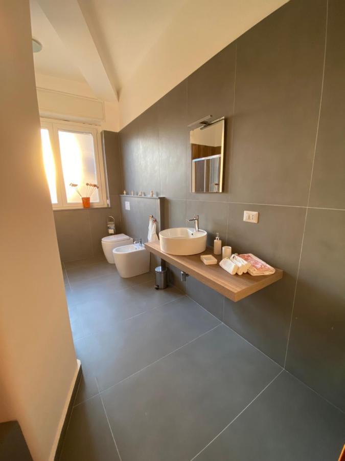 Cutapp Guest House Catania Bagian luar foto